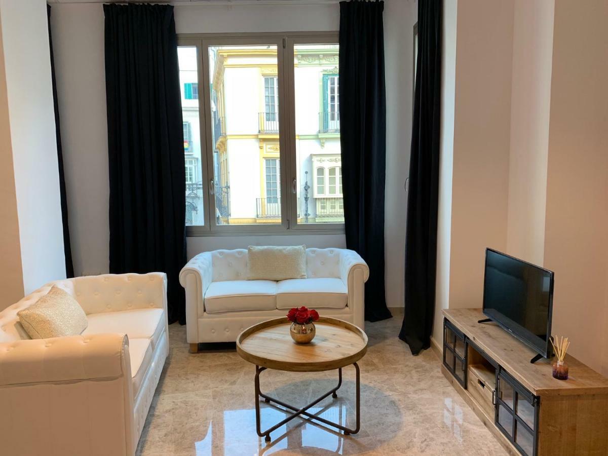 Apartamentos Arc Felix Saenz 2 2 Málaga Extérieur photo